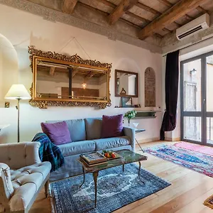 Trastevere Elegant Rome